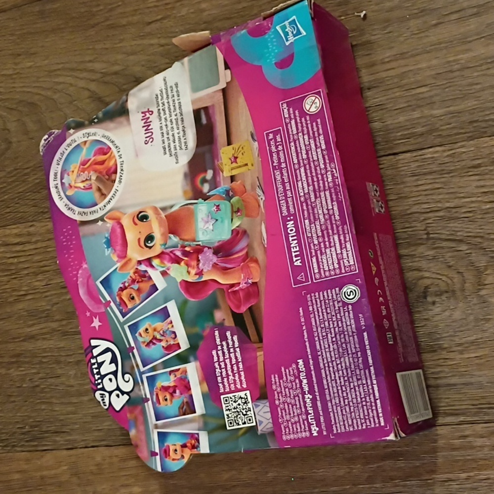 My Little Pony Sunny Starscout - Vibrant Orange and Pink. For Ages 5 And Up - Picture 2 of 4